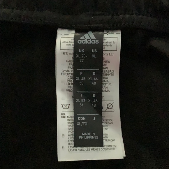 Women’s Adidas Pants - Picture 4 of 4